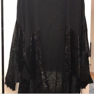 NWT Knox Rose Mixed Media Kimono
